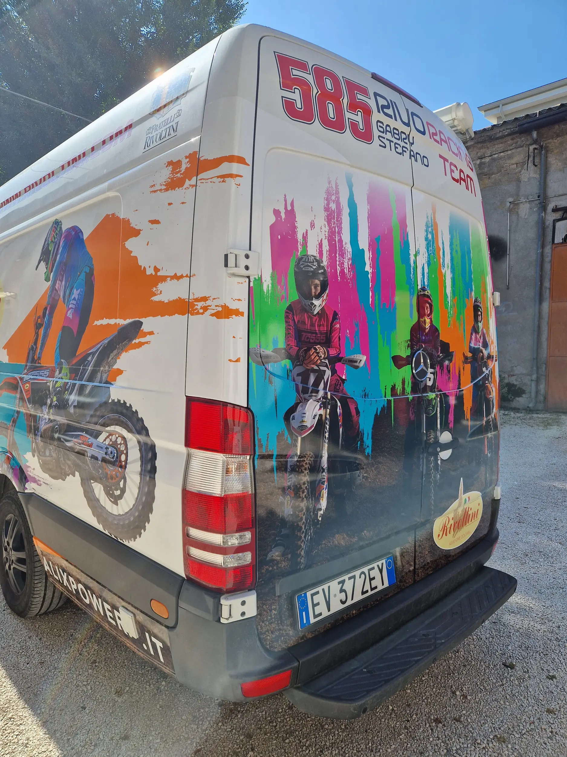 Automezzo 174