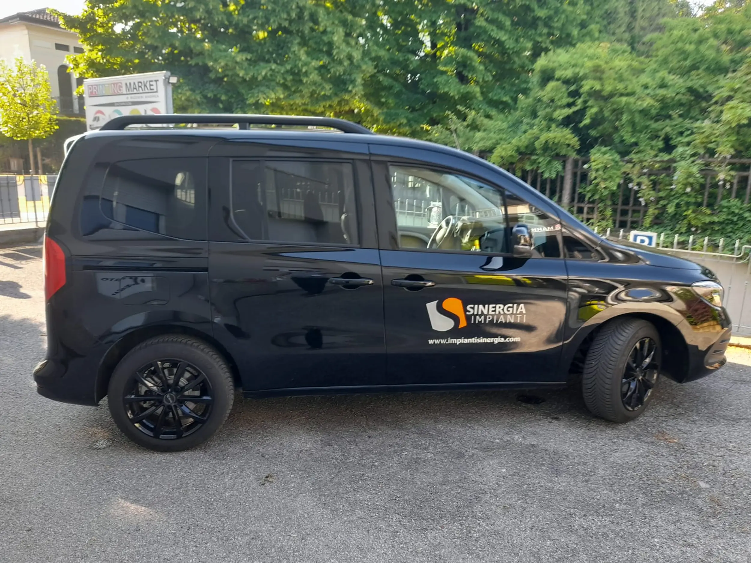 Automezzo 281