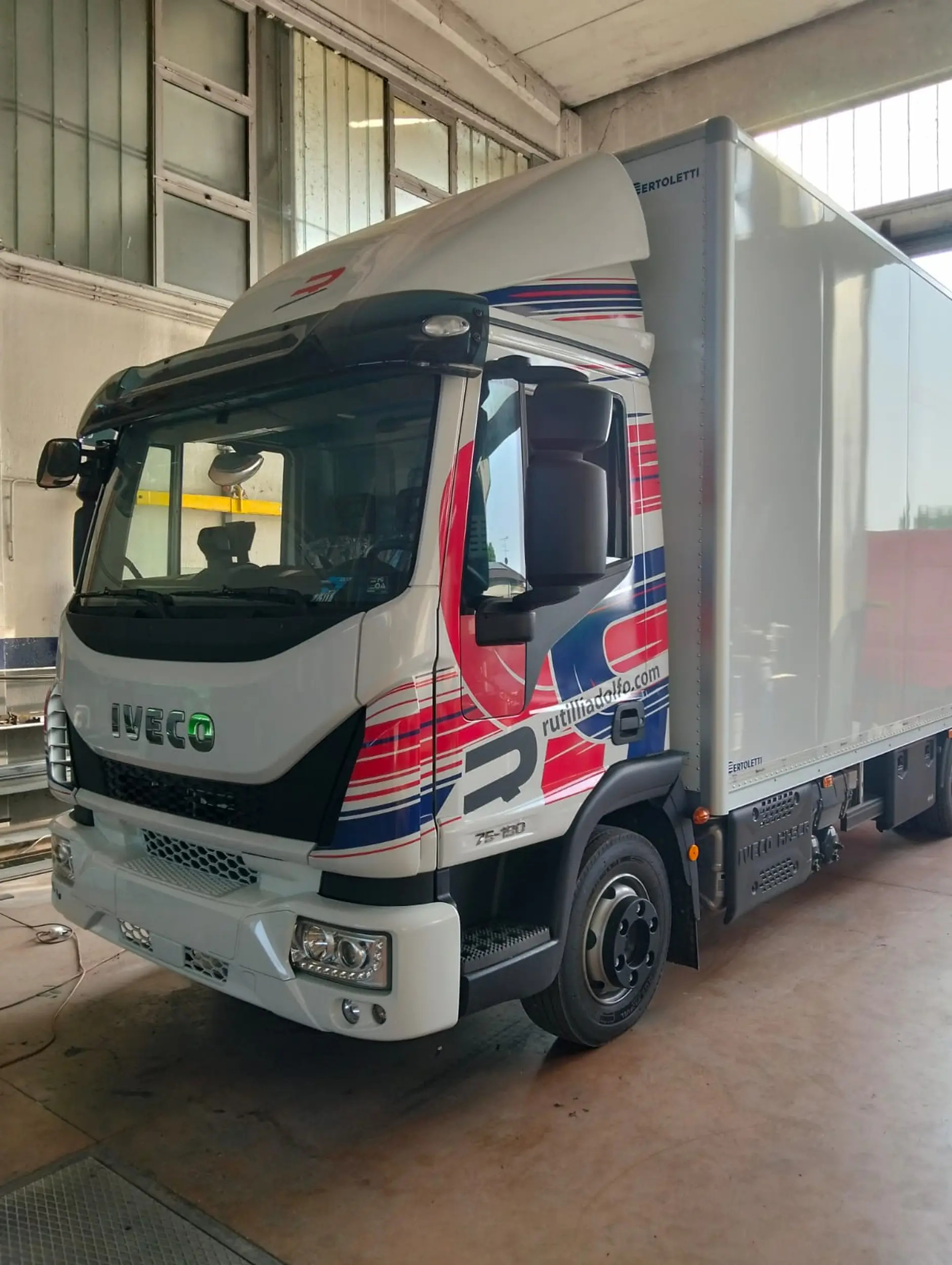 Automezzo 306