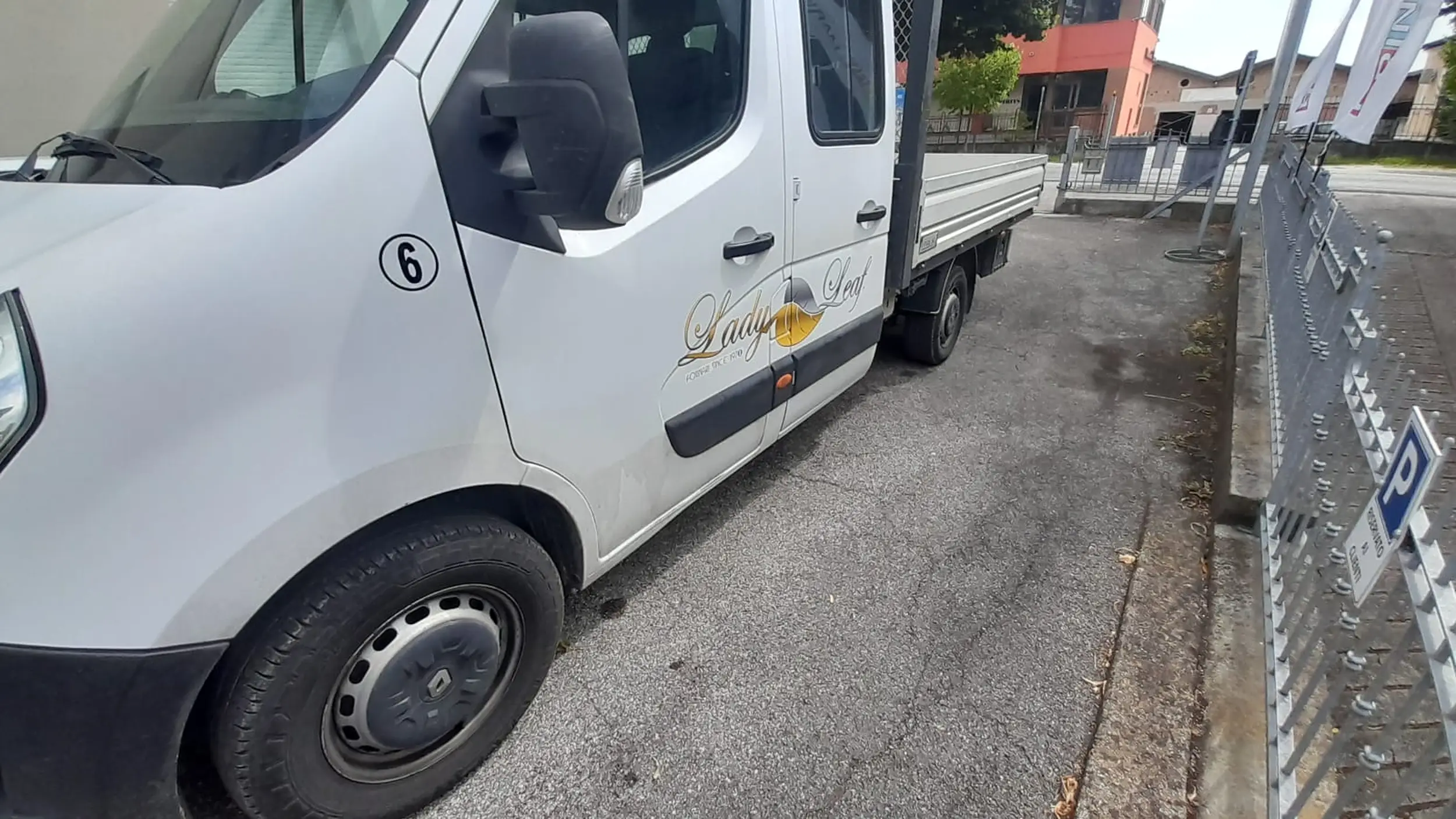 Automezzo 332