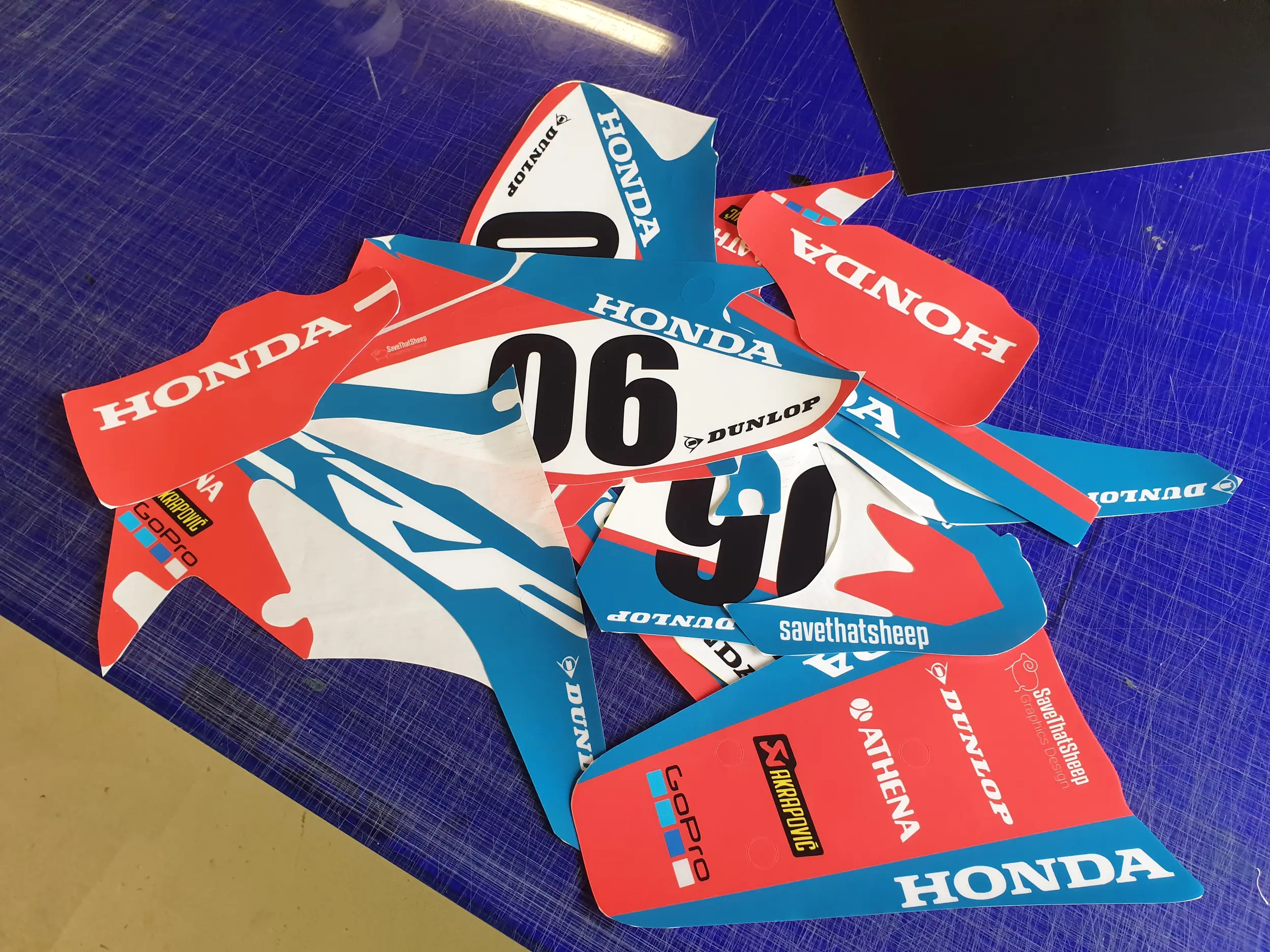 Moto 25